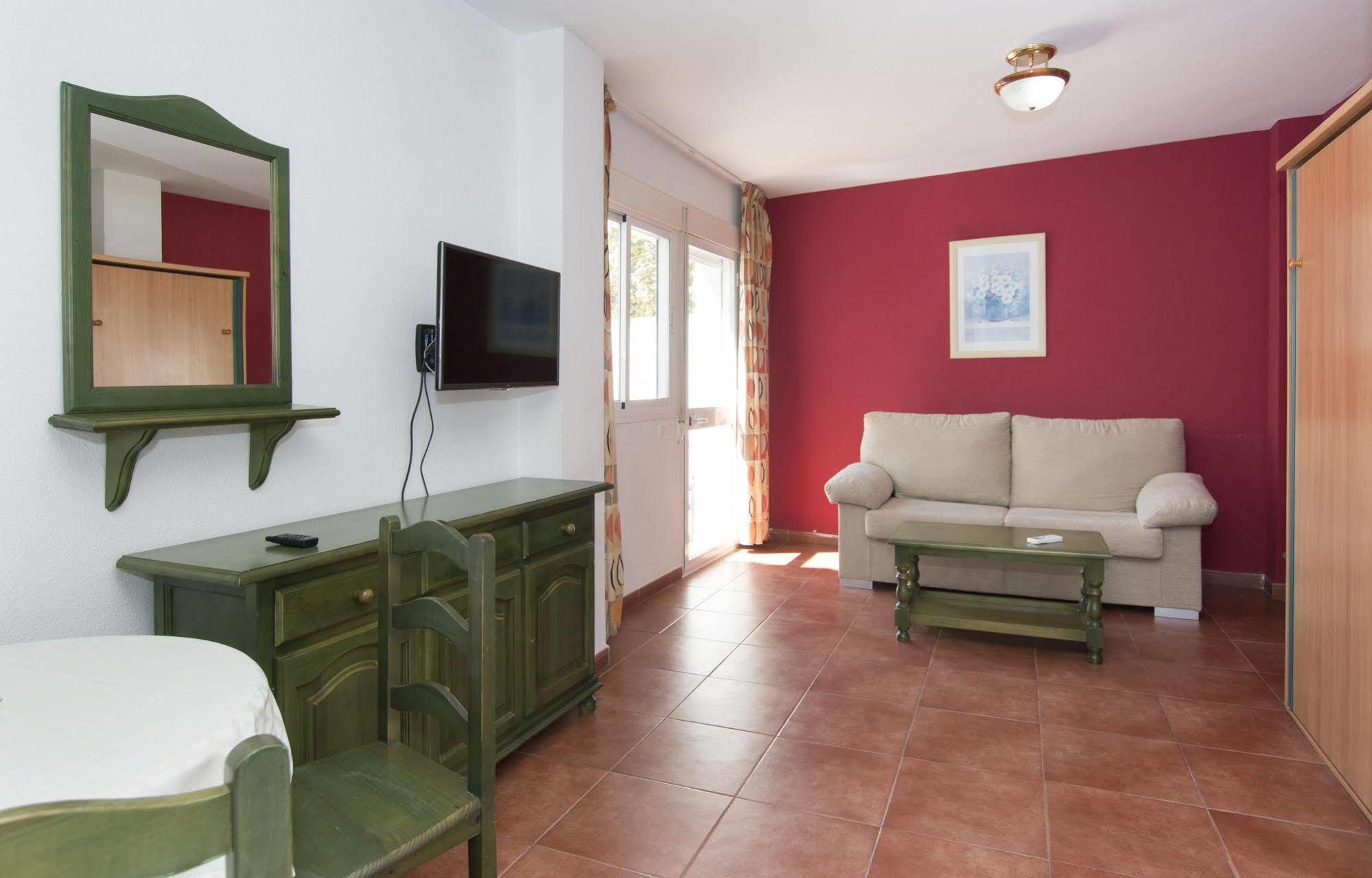 Apartamentos La Fonda Benalmádena Eksteriør billede